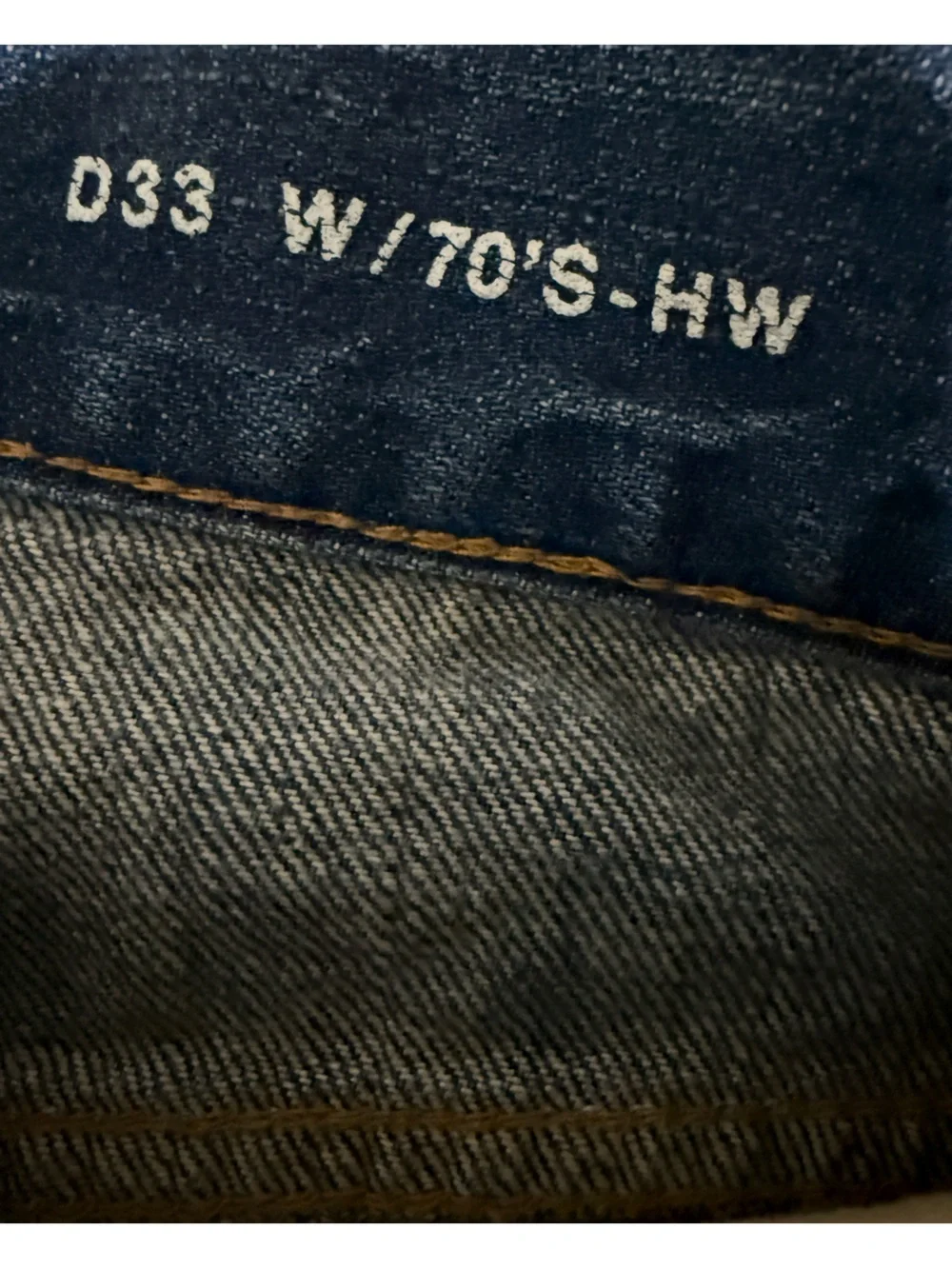 Saint Laurent 70's Cropped Denim 'Sandy Winter Blue' Size 28 165/66Y